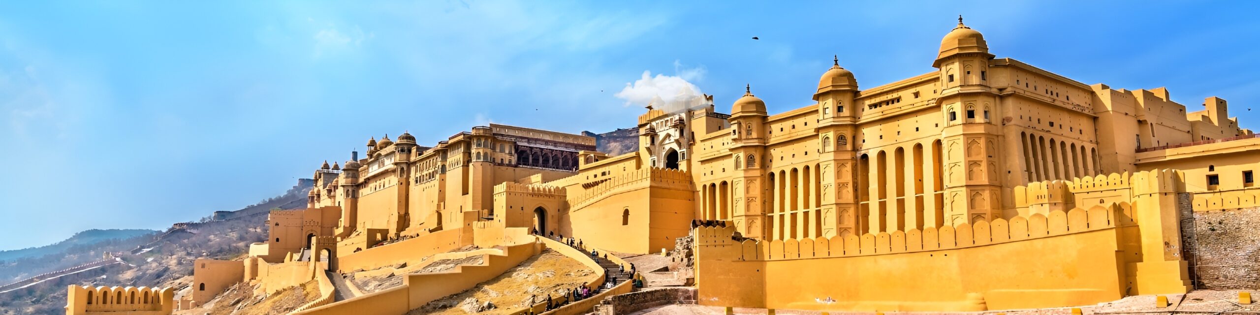 Luxury Tempo Traveller Services in Jaipur